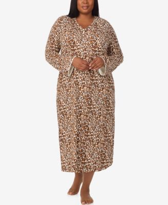 Ellen Tracy - Plus Size Printed V-Neck Long Gown with Socks