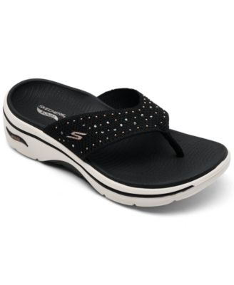 Skechers - Women's GO WALK Arch Fit 2.0 - Claire Slide Sandals