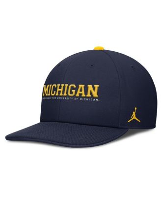 Jordan - Men's Navy Michigan Wolverines 2025 On-Field Pro Performance Adjustable Hat